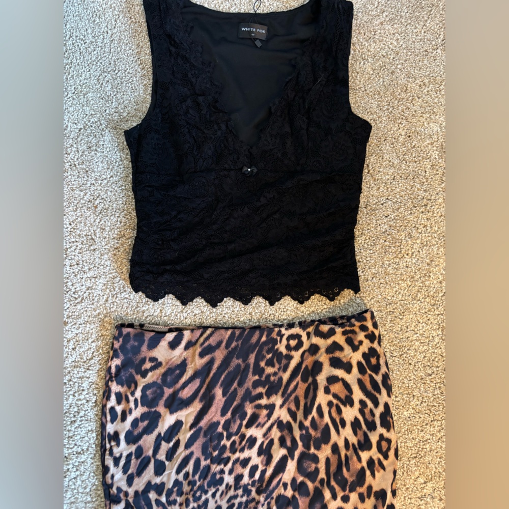 White fox Black Lace Top and Leopard Print Skirt Set never worn